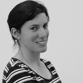 Amélie DE LA RIVIERE